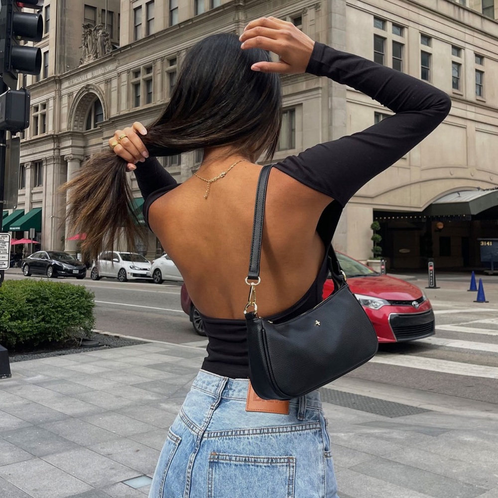 Rixie Long Sleeve Top in Black